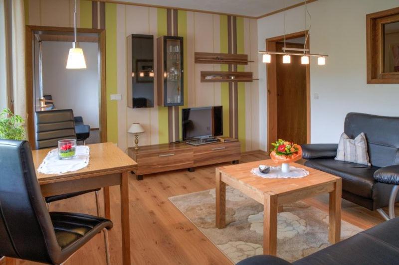 3 Sterne Ferienwohnung Pape Schmallenberg Exterior foto